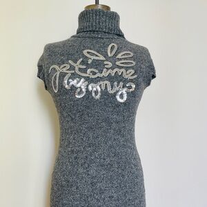 Je T’Aime Grey Silver Sparkly Short Sleeve Turtleneck Sweater Top Fits S M